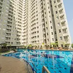 Contemporary 1BR Near Cihampelas at Parahyangan Residence Apartment By Travelio